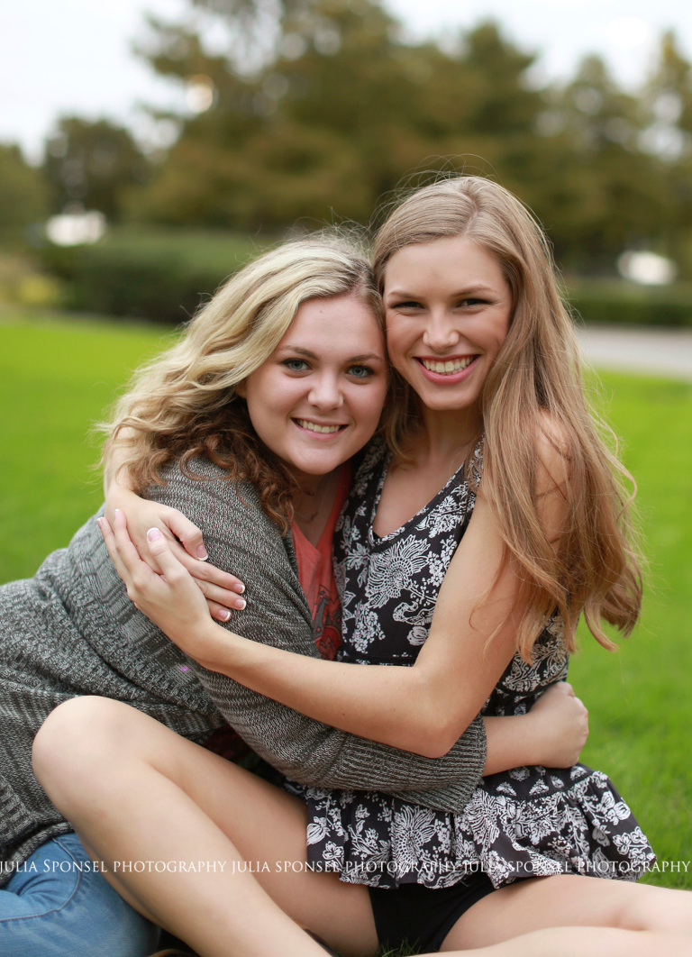 best friends frisco senior photographer