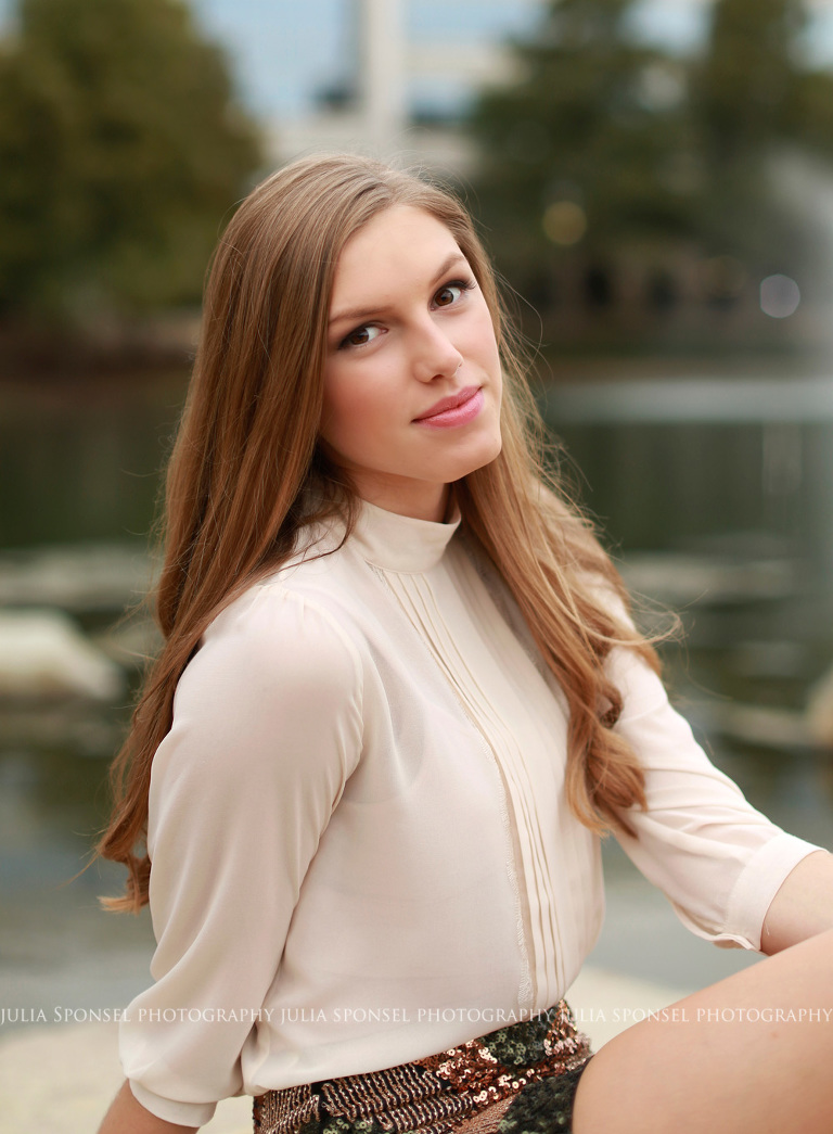 senior photographer frisco wakeland