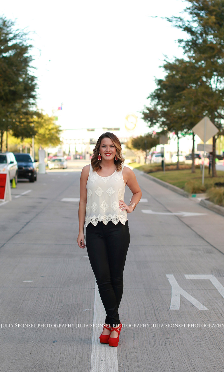 downtown frisco senior photographer