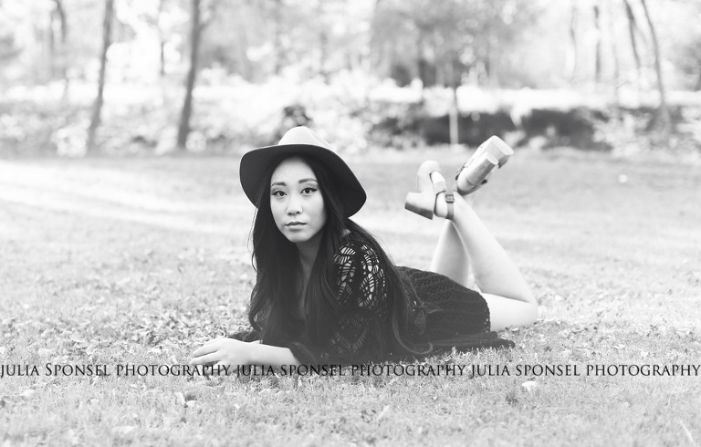 outdoor senior photographer frisco mckinney