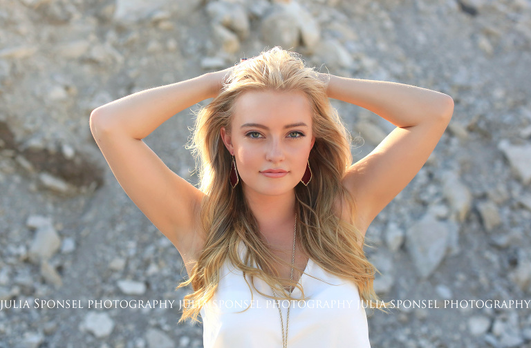 Senior-Megan-60wm