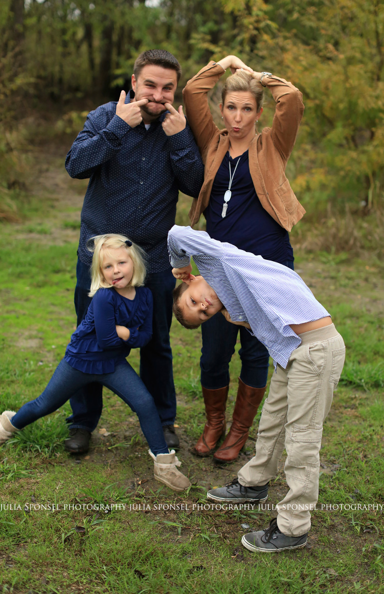 funny-family-photos-frisco-tx