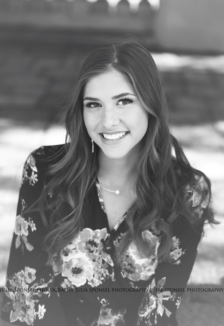 senior-photos-outdoors-frisco-tx