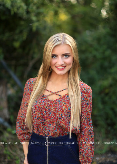 outdoor frisco-senior-photographer