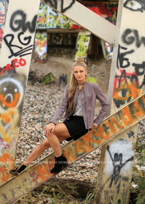 urban senior photos