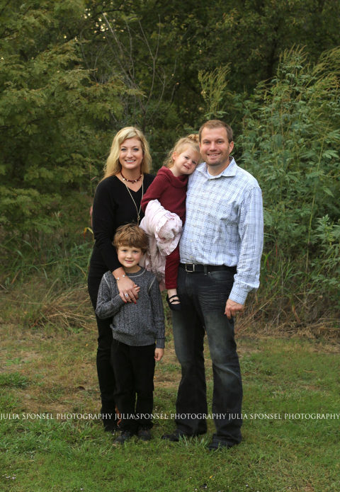 frisco family photos outdoor